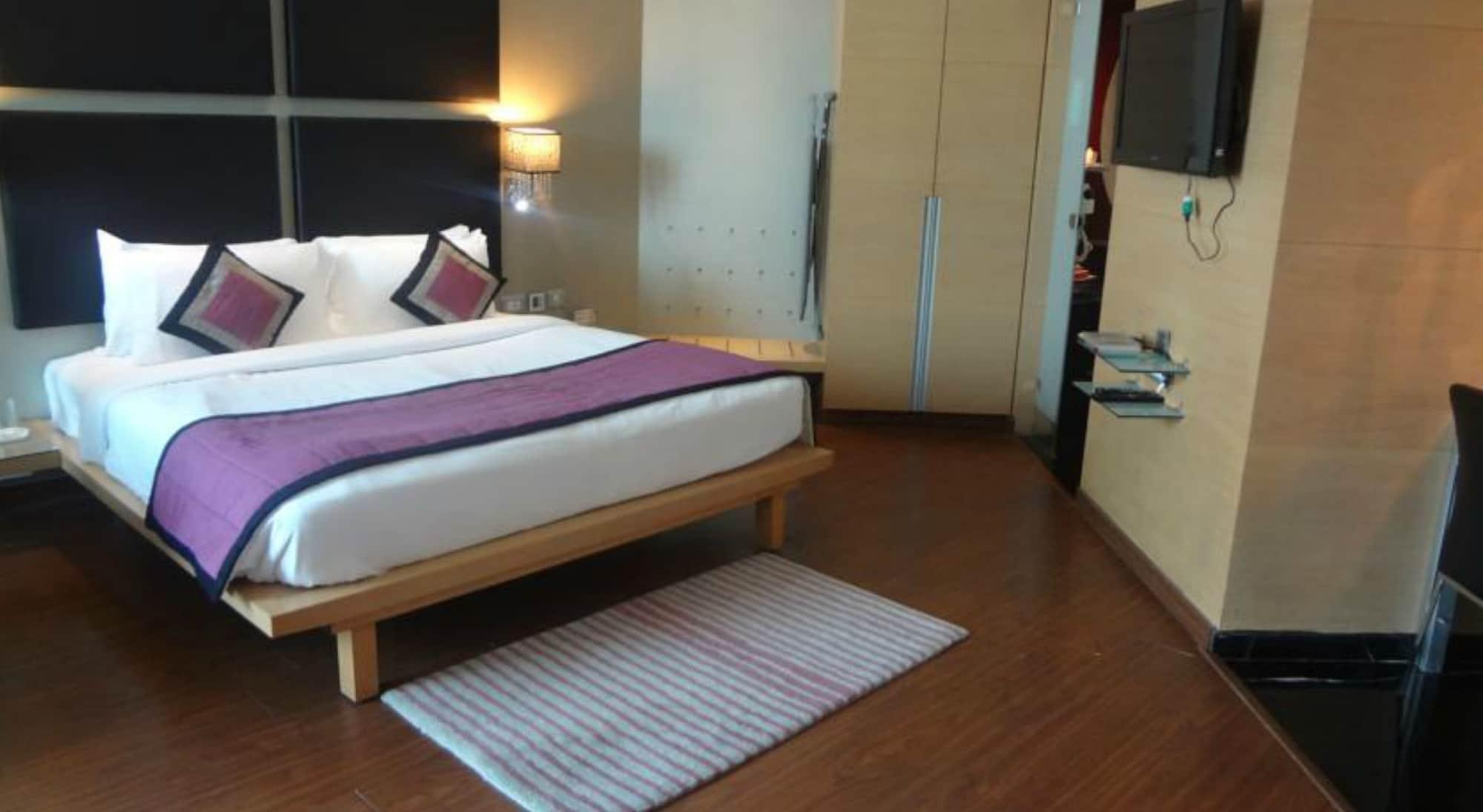 Ramada By Wyndham Navi Mumbai Hotel Luaran gambar