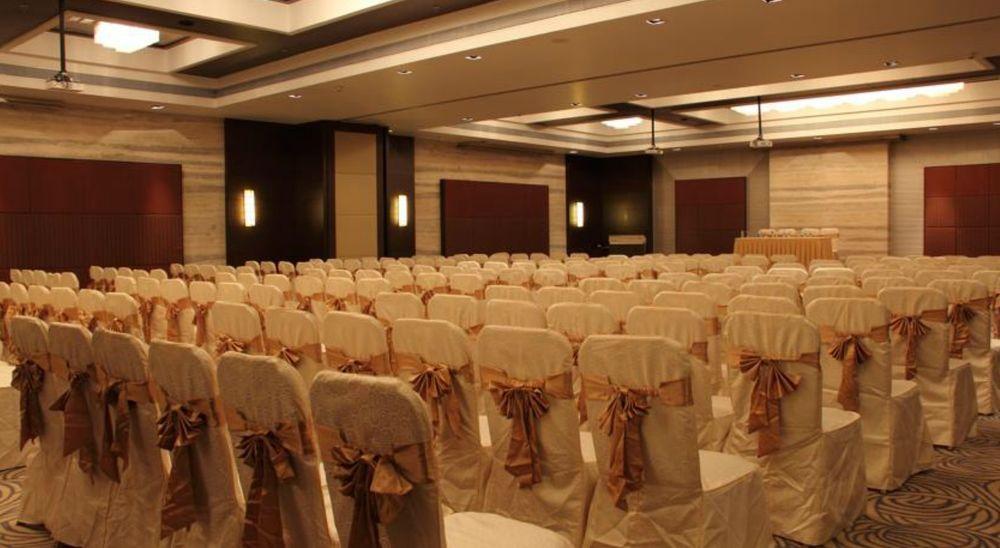 Ramada By Wyndham Navi Mumbai Hotel Luaran gambar