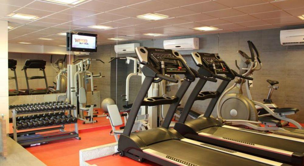 Ramada By Wyndham Navi Mumbai Hotel Luaran gambar