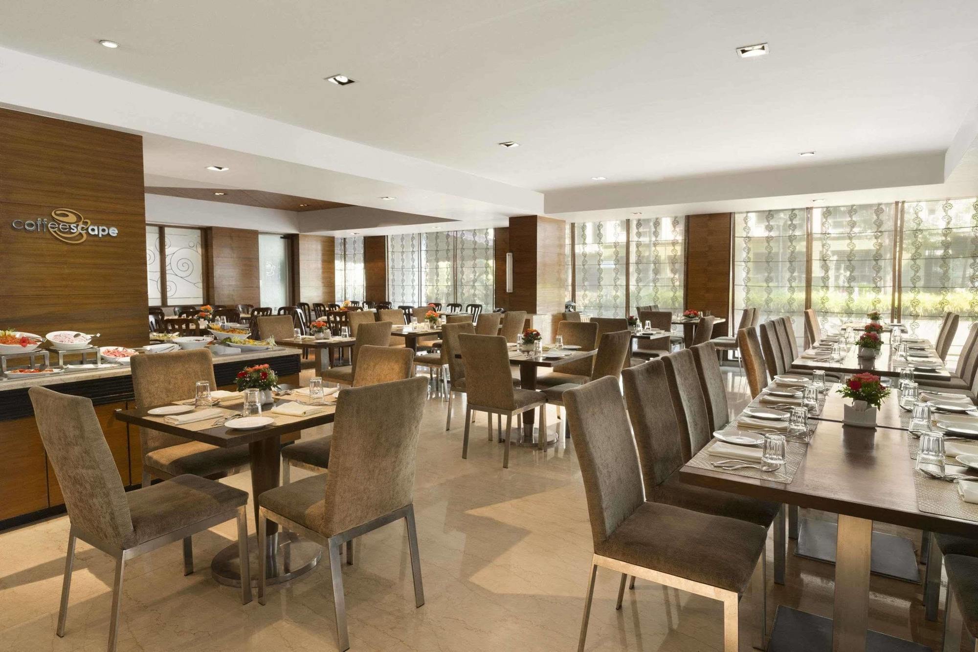 Ramada By Wyndham Navi Mumbai Hotel Luaran gambar