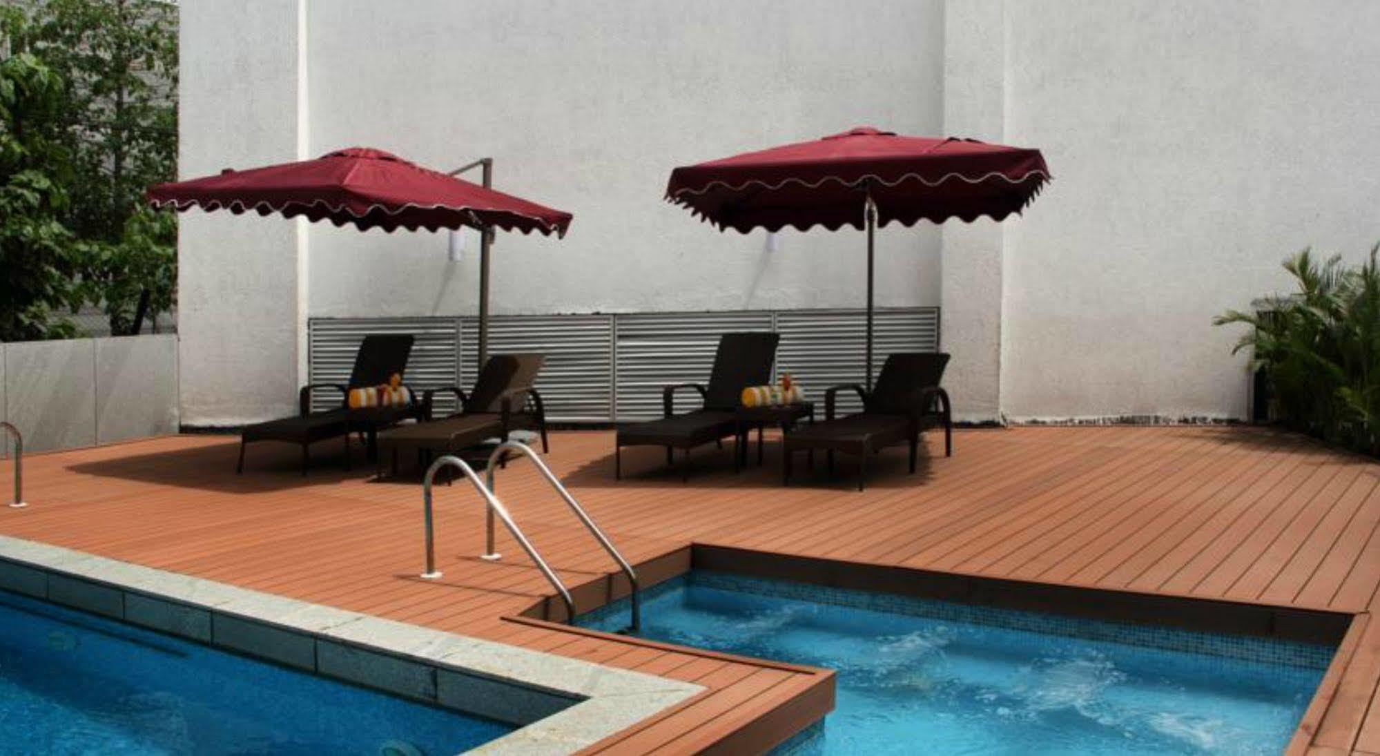 Ramada By Wyndham Navi Mumbai Hotel Luaran gambar